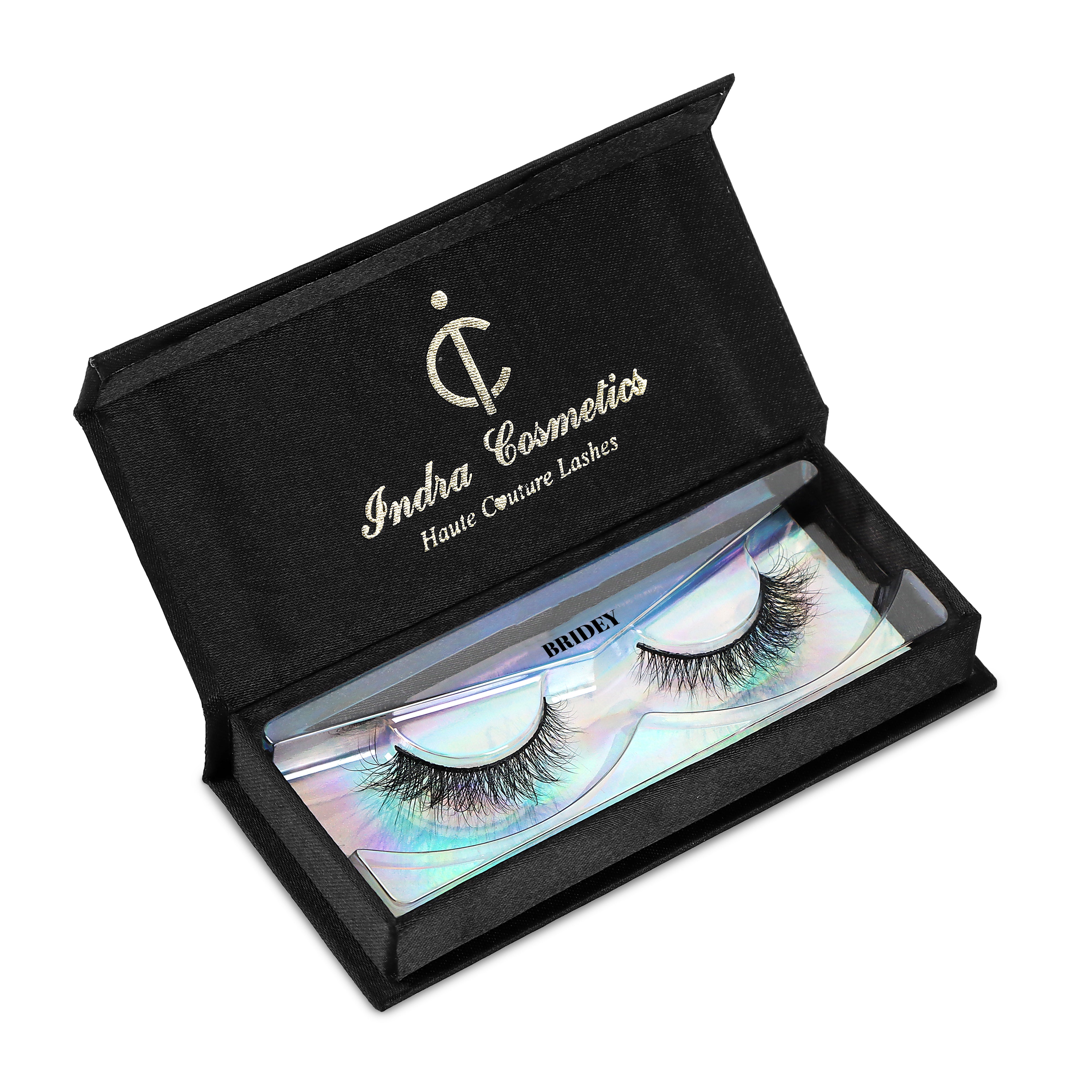 NATURAL LUXE EYELASHES