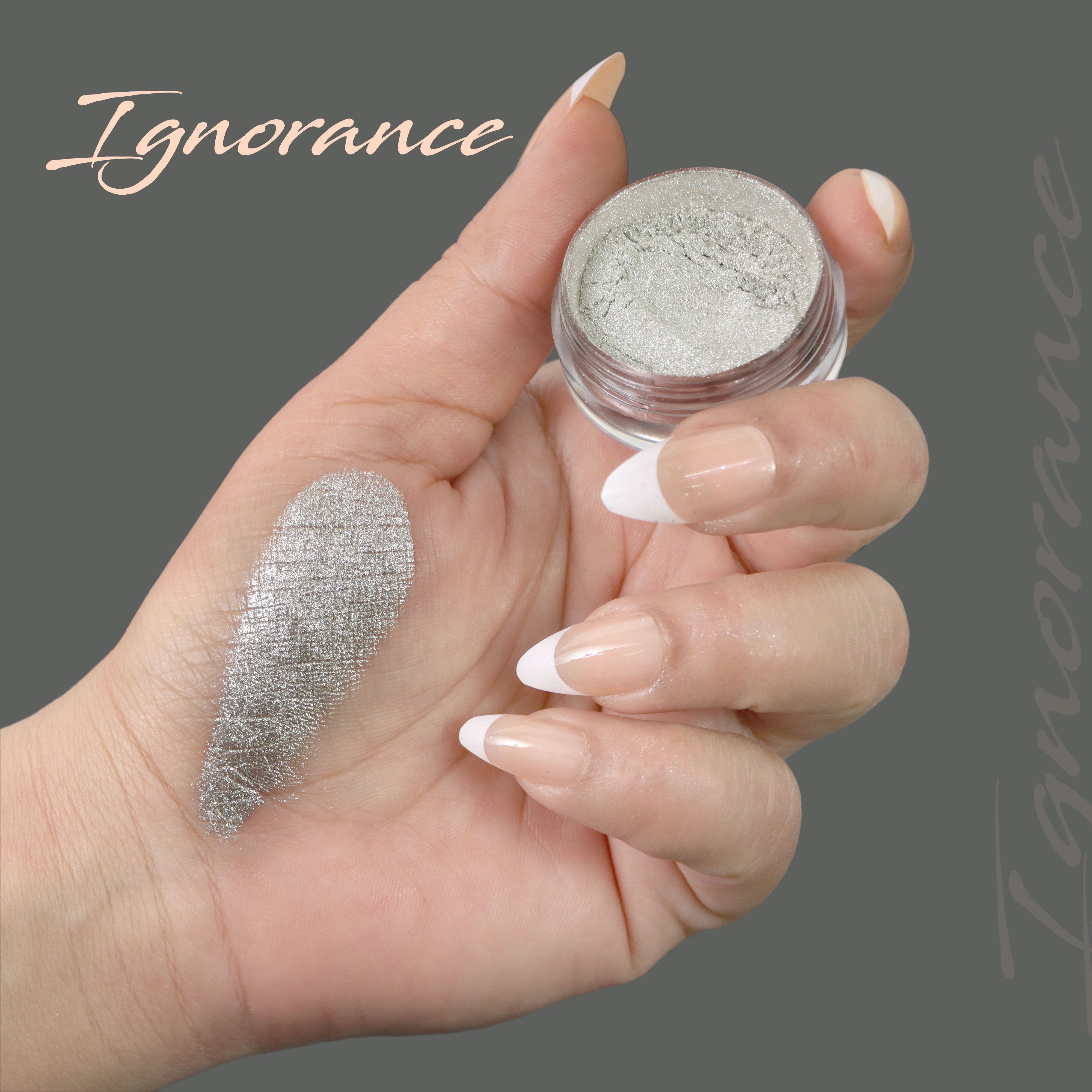 NO-GLUE MULTI DIMENSIONAL EYE PIGMENTS
