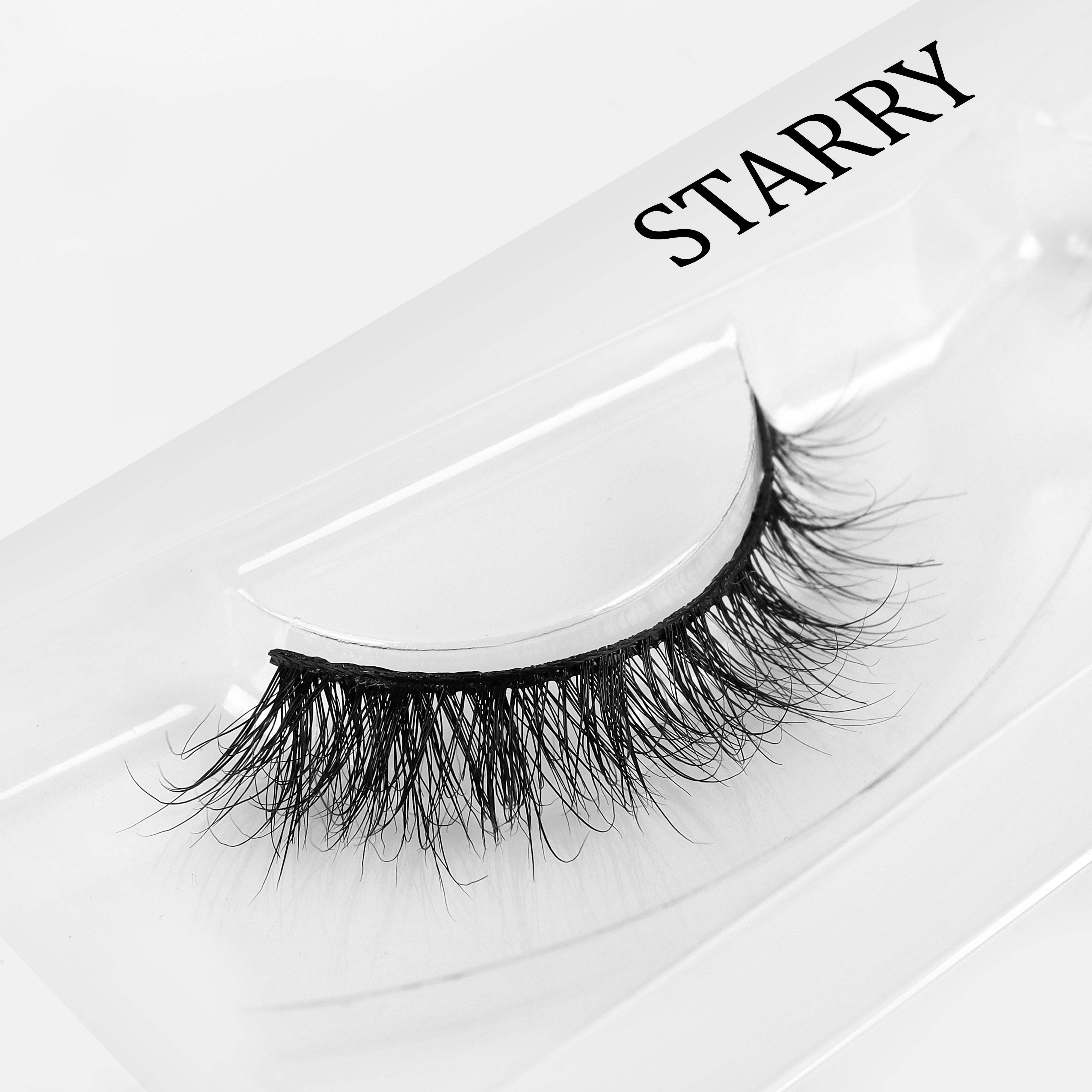 NATURAL LUXE EYELASHES